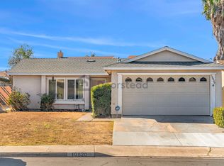10820 Greenford Dr, San Diego, CA 92126