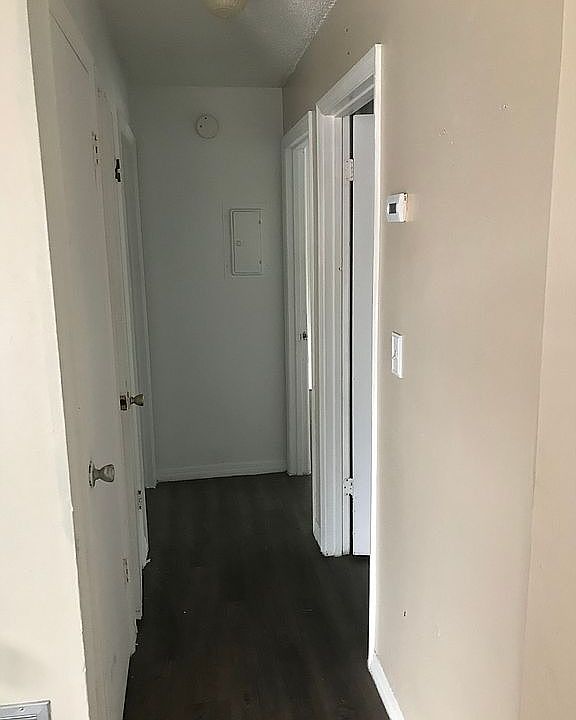 1st image of 1108 Royal Palm Ave APT B