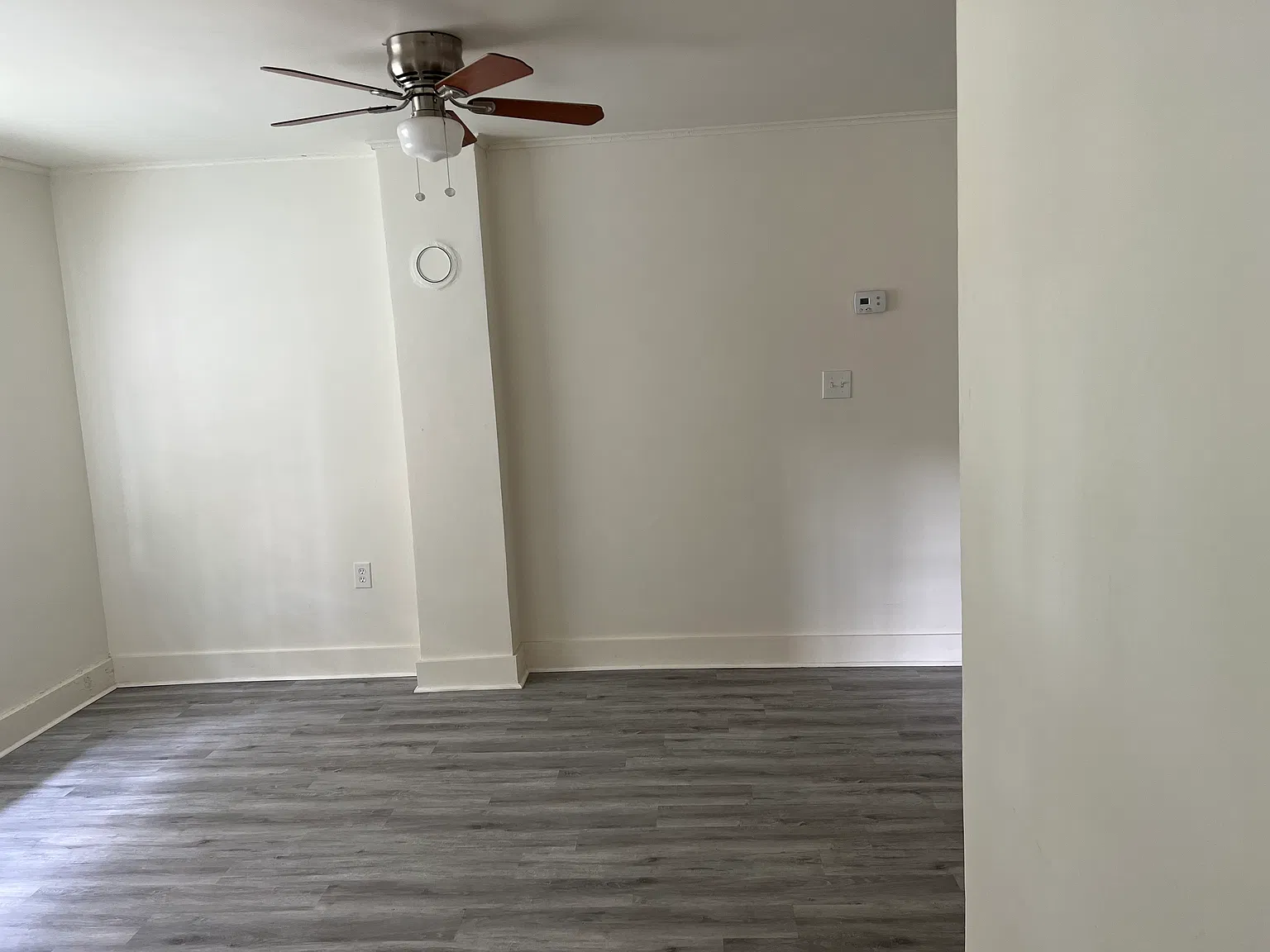 2 bed, 985 sqft, $950 — Photo 3