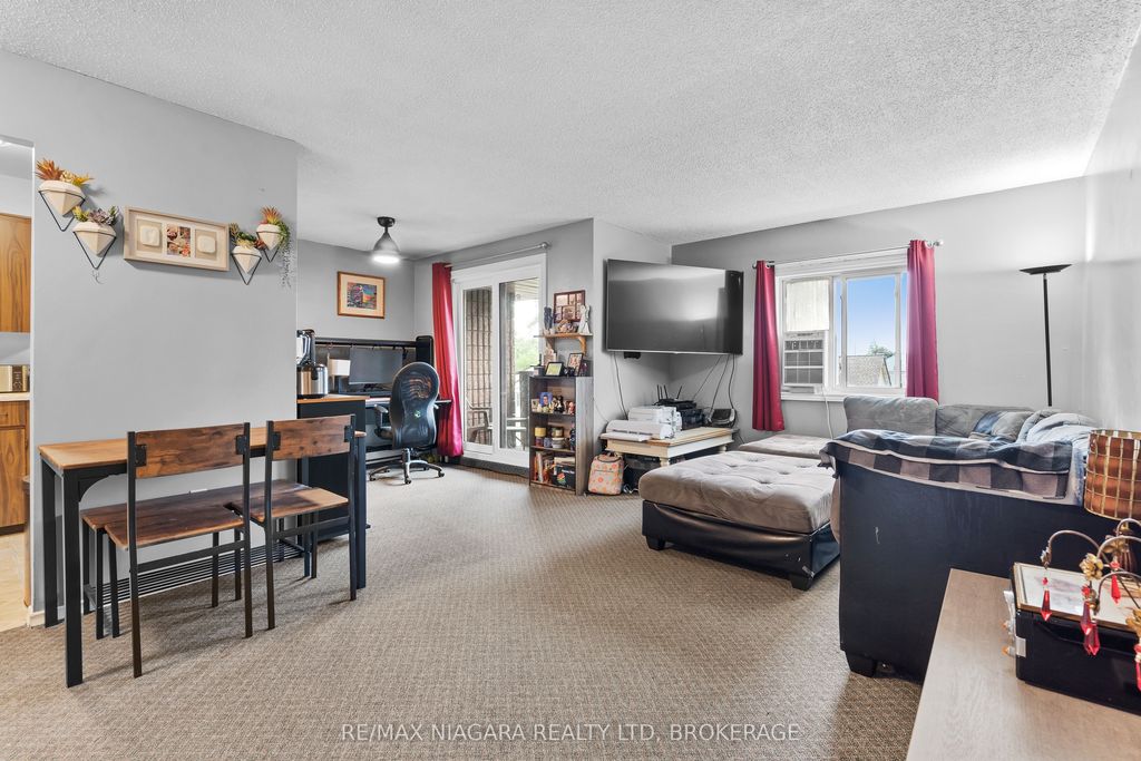 72 Main St E #325, Pt Colborne, ON - View 3