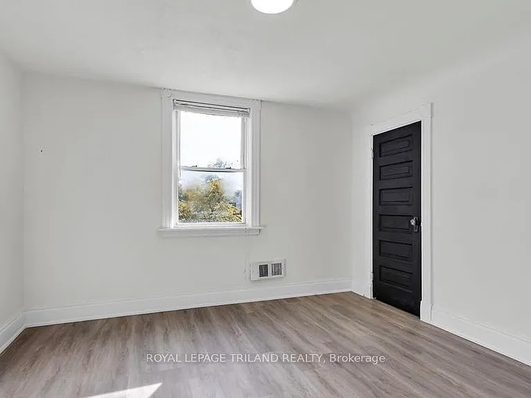 96 Forest Ave #UPPER — Photo 9