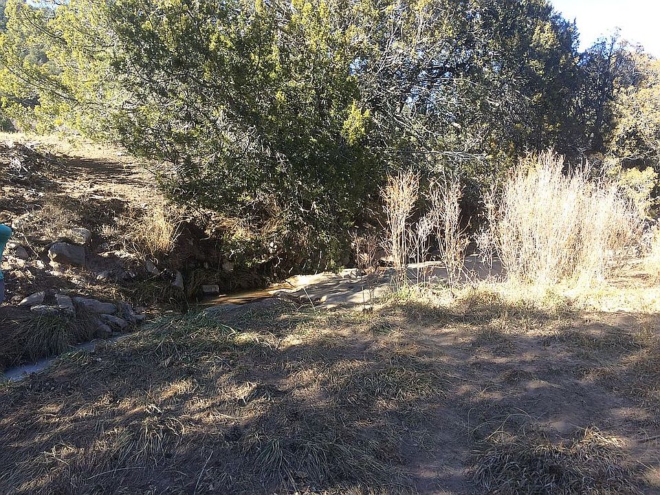 seasonal creek / stream