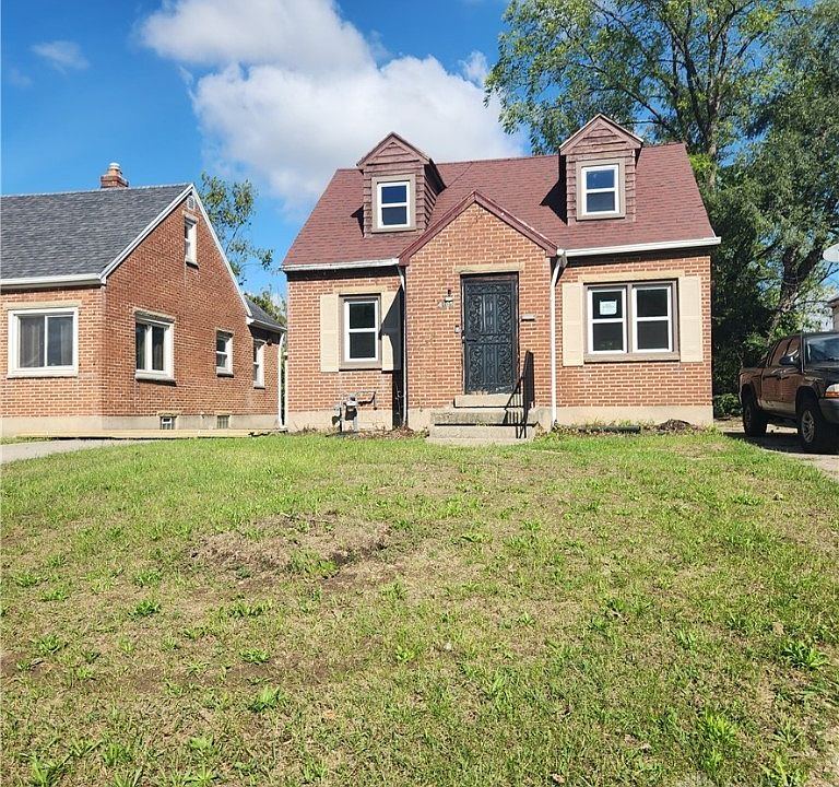 1st image of 4105 W 2nd St