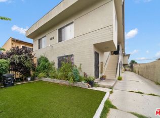 4810 Saint Elmo Dr #8, Los Angeles, CA 90019