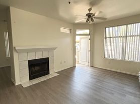 11375 E Sahuaro Dr