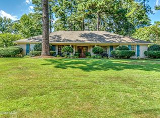 1946 Douglass Dr, Jackson, MS 39211