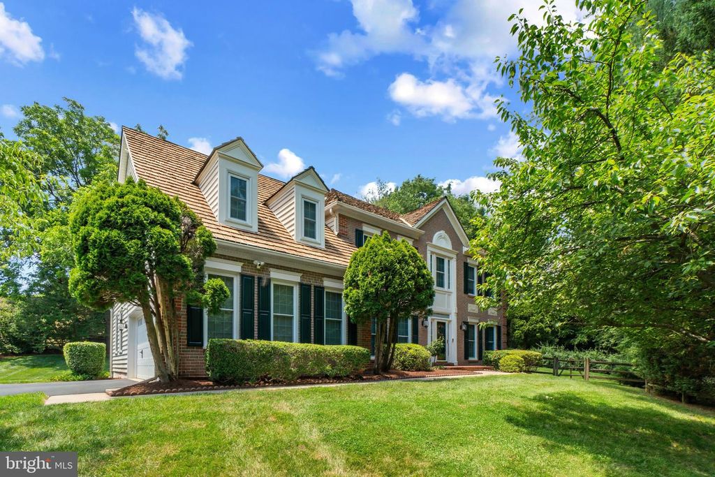 15622 Blackberry Dr, Gaithersburg, MD - View 2