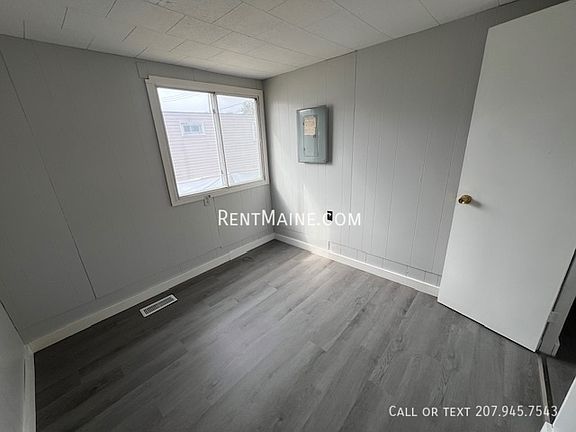 5th image of 681 Main Rd N Trailer 29