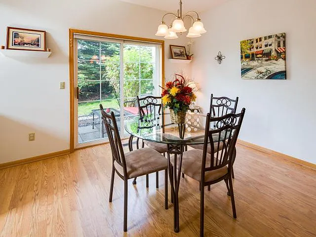 3635 Lawndale Ln N #6 — Photo 5