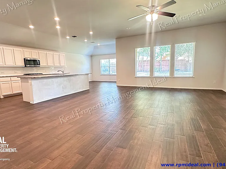 3977 Winding Hollow Dr — Photo 4
