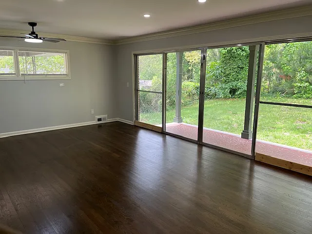 2309 Bryant Dr — Photo 10