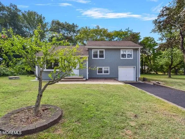 7 Kaylen Place, Hazlet, NJ 07730
