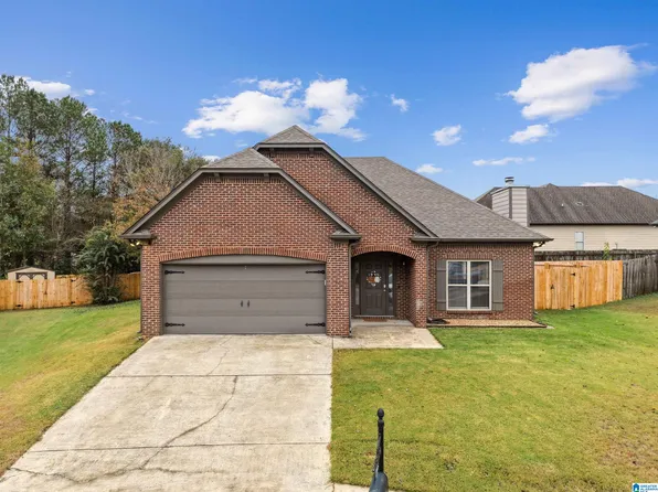 3008 Buttercup Cir, Moody, AL 35004
