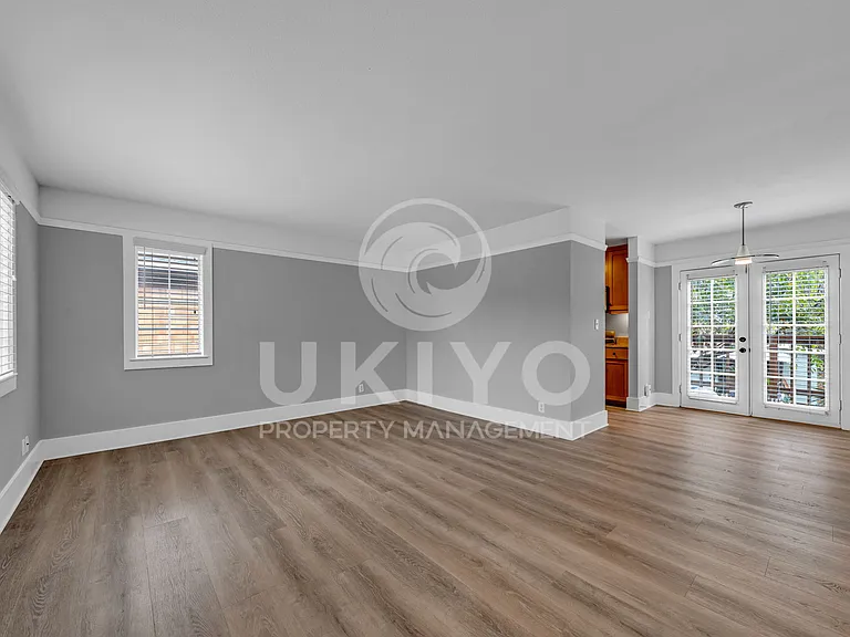 620 Alcatraz Ave #D — Photo 5