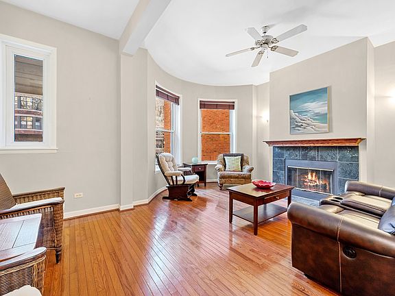 3rd image of 5640 N Kenmore Ave APT 1S