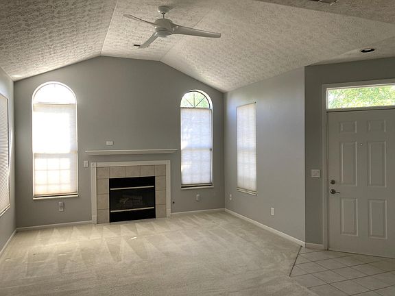3rd image of 8906 Linksway Dr