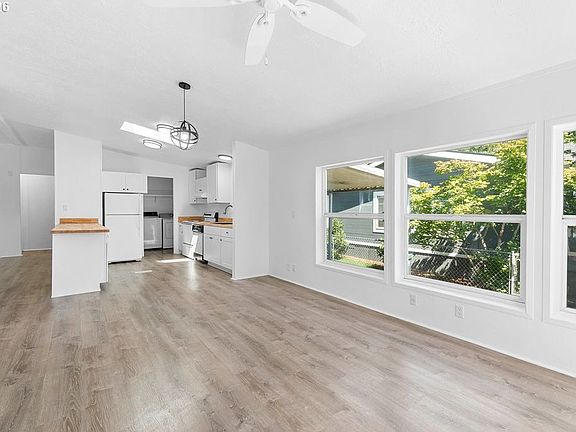 3rd image of 10400 SE Cook Ct Unit 34