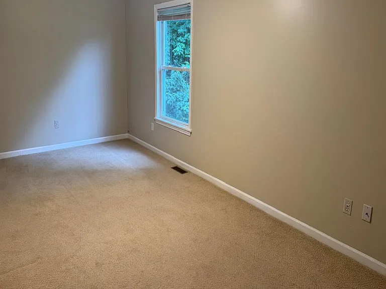 3379 Crooks Rd — Photo 12