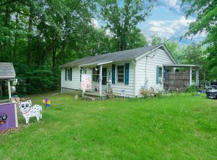 76 P G Pearce Rd, Zebulon, NC 27597