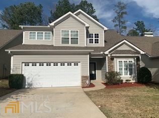 64 Black Diamond Dr, Fairburn, GA 30213