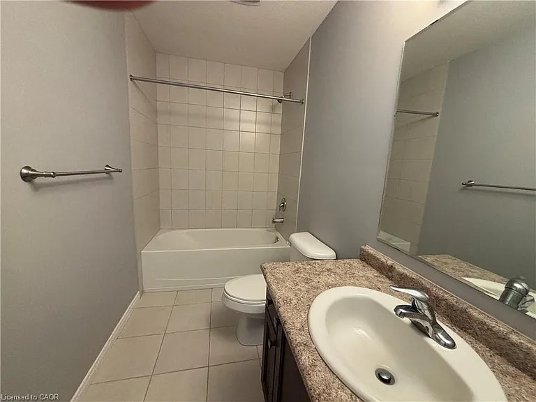 60 Netherwood Rd — Photo 21