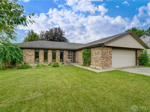 504 W Wenger Rd, Englewood, OH 45322