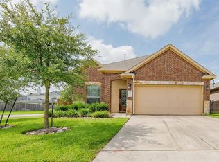 8903 Finnery Dr, Tomball, TX 77375