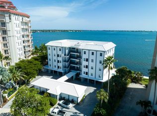 400 Golden Gate Point #22, Sarasota, FL 34236