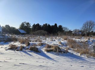 2705 Northpoint Dr, New London, WI 54961