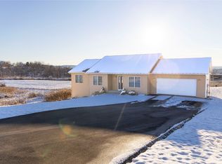 28 Rose Ln, Johnson City, NY 13790