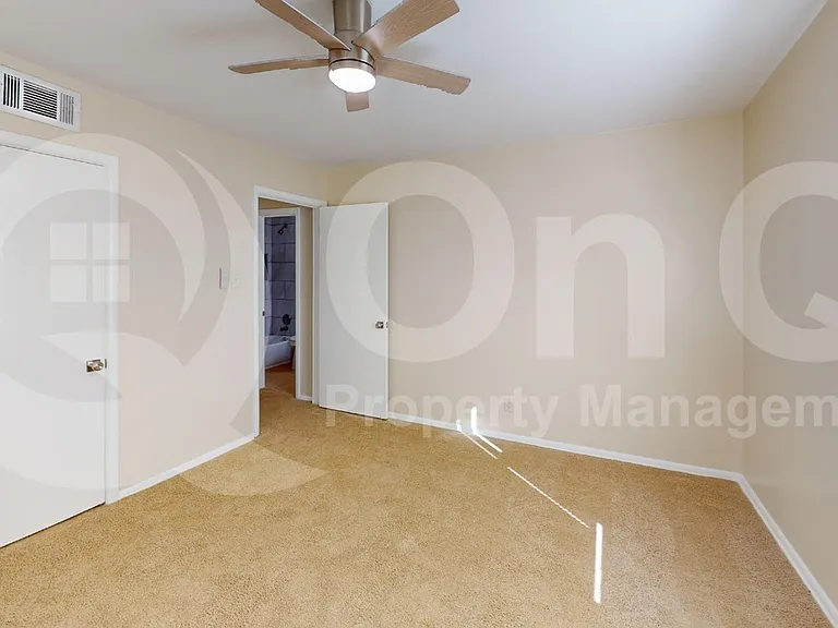 4014 Sun Valley Dr — Photo 8