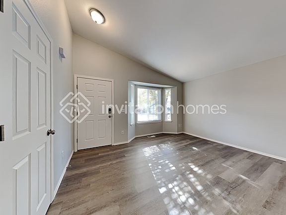 4th image of 8911 174th Street Ct E