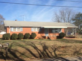 4 E Sable Ct, Greenville, SC 29617