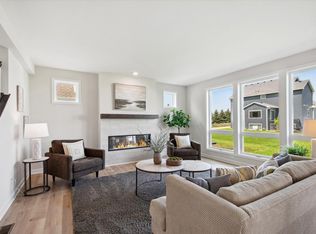 7441 Waters Edge Ave, Shakopee, MN 55379