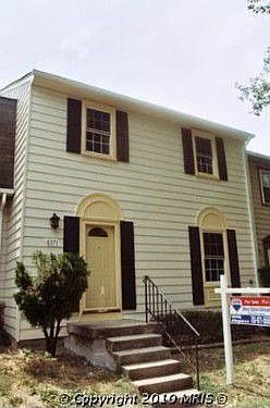 1st image of 8371 Stationhouse Ct