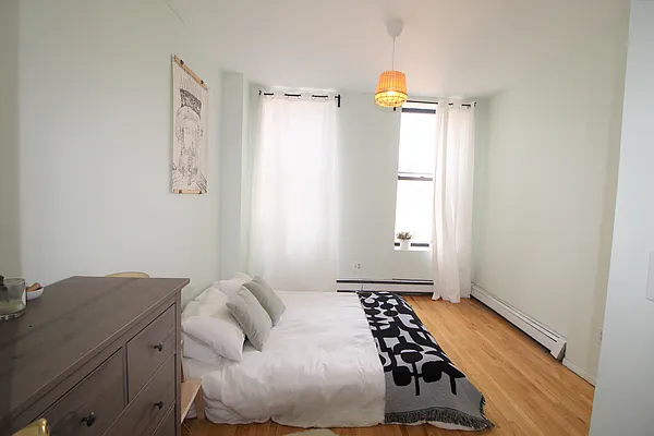 Rented by Compass | media 20