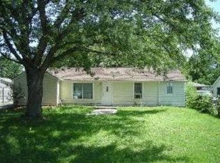 706 S Sumner Ave, Aurora, IL 60505