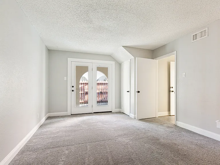14372 Haymeadow Cir — Photo 21