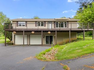 1523 Lakeview Rd N, Dahinda, IL 61428