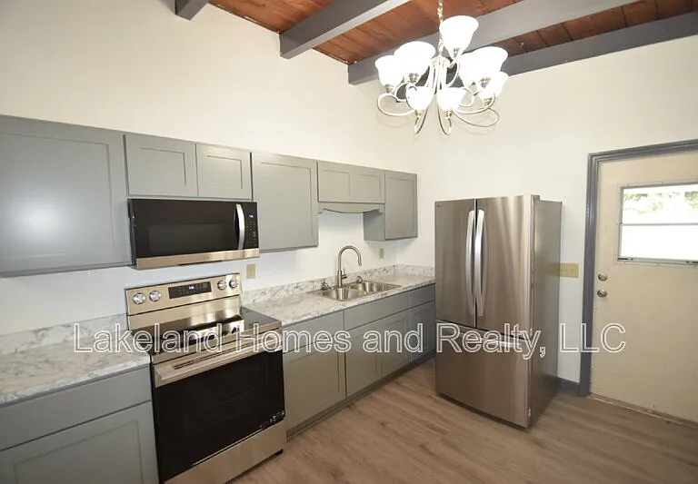 210 Josh Reynolds Rd — Photo 18