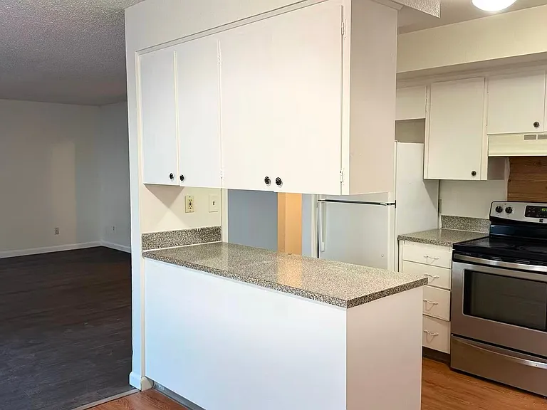 3550 SE 130th Ave — Photo 2