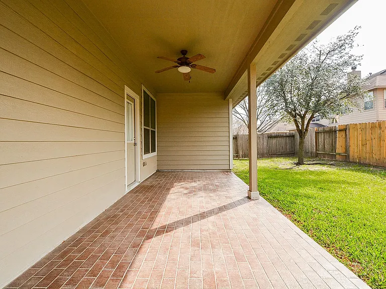 7215 Casita Dr — Photo 30