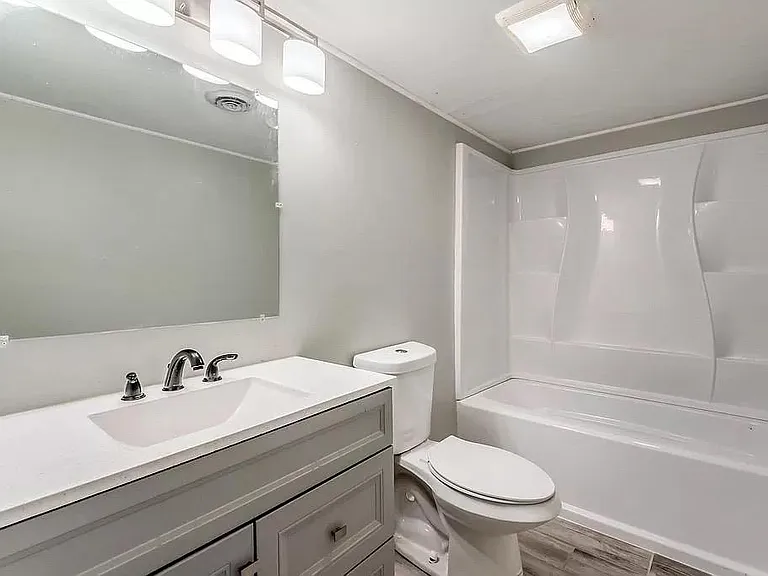 405 E Kings Gate Rd — Photo 9