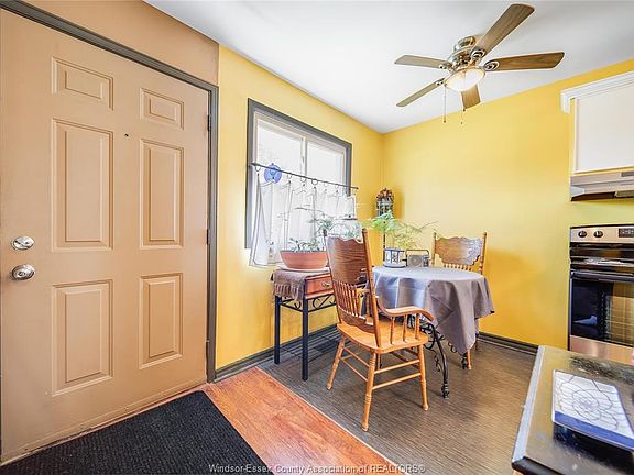2nd image of 5492 Lassaline Ave #4