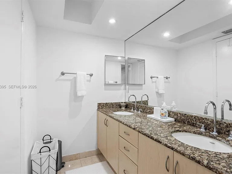 6917 Collins Ave #1512 — Photo 11