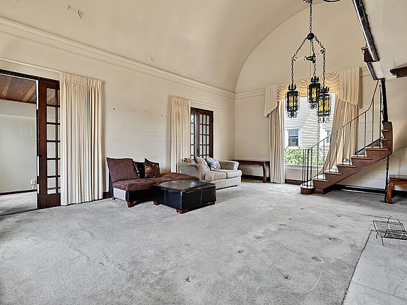 4th image of 3711 Ruskin Pl