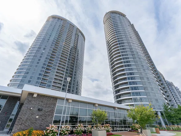 135 Village Green Sq #3922, Toronto, ON M1S 0G4