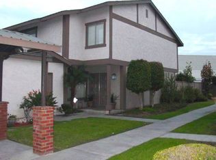 20132 Village Green Dr, Lakewood, CA 90715