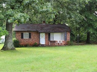 333 Barnes Ln, Stony Point, NC 28678