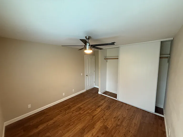 Sycamore Cir — Photo 3